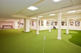 This Underground Basement That Has Been Converted To An Indoor Putting And Chipping Green My Family S Dream Maison