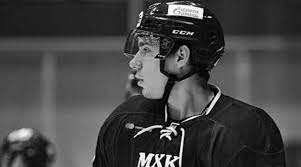 Defenseman timur faizutdinov was playing for dynamo st petersburg's junior team in a playoff game against loko yaroslavl on friday when he was struck by a puck hit from the neutral zone. F Ajodnanwwbbm