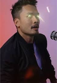 Podcast Seru Bersama Randy Pangalila dan Paris