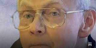 Richard Huffer's Instagram, Twitter & Facebook