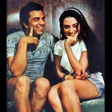 'not to show off but to inspire you all' march 21, 2021 9:37 am. Dharmendra Sairabanu Bollywoodflashback 70s Instagood Instapic Instadaily Muvyz Muvyz082318 Bollywood Pictures Bollywood Posters Vintage Bollywood