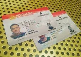 Surat izin mengemudi (sim) adalah salah satu kelengkapan berkendara dari kepolisian yang wajib dimiliki setiap orang yang mengemudikan kendaraan bermotor. Berita Surat Izin Mengemudi Terbaru Hari Ini