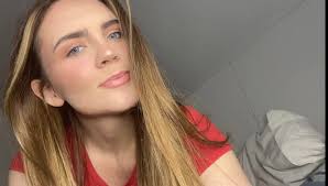 be worth it to yourself, don't beg to a person who doesn't need you.