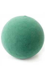 Beside this, how long does floral foam need to soak? 2 Floracraft 6 Wet Foam Balls Save On Crafts