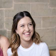 Emilie Slater's Instagram, Twitter & Facebook