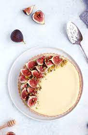 Fresh Fig Cheesecake Tart Beautiful Fresh Fig Cheesecake Tart Is A Simple Dessert Recipe With Fresh Flavors A Fig Recipes Dessert Fig Recipes Cheesecake Tarts