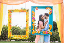 Create unique photo gifts and photo art to celebrate weddings, graduations, birthdays, and more. Pin On Desi Wedding Decor