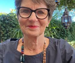 Hey! I have some great news… Best start LC is continuing to grow, and I am  so excited to welcome Catherine to the team! Catherine is a guru in all  things breastfeeding