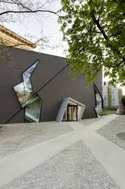 The felix nussbaum haus is an art museum in the german city of osnabrück, lower saxony, housed in an iconic building designed by daniel libeskind. Extension To The Felix Nussbaum Haus Libeskind