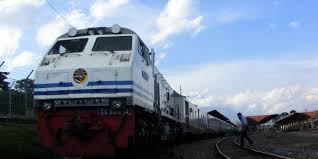 Maybe you would like to learn more about one of these? Rute Transportasi Kereta Api Menuju Pare Kediri