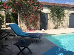 Maison D Hotes De Charme Au Calme Pres De La Rochelle La Maison Du Baloir