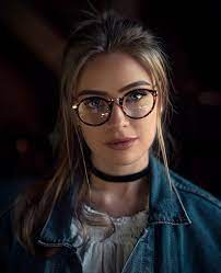 Modische lesebrille damen/herren verschiedene farben wählbare dioptrien brille. Modische Brille Fur Manner Und Frauen Brillen Und Sonnenbrillen Mit Brille Ideen Madchen Mit Brille Modische Brillen Brille Stil