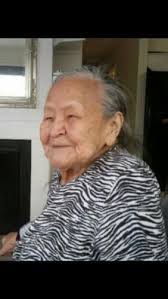 Doris Lind's Instagram, Twitter & Facebook