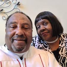 Shawndolyn James and David Davis' Wedding Website