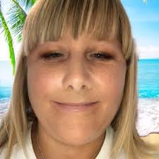 Beth Winters (@BethWin10952858)