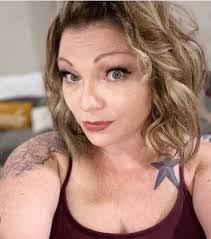 Melissa Sisson's Instagram, Twitter & Facebook