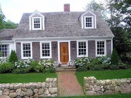 Before After Cape Cod House Gets A Makeover Cape Cod Exterior Cape Cod Style House Cape Cod House Exterior