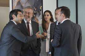 Jul 27, 2021 · the 1st episode of cam tavanlar series, full of rivalry, revenge, love, and determination, was broadcast on 9 june 2021. Bensu Soral Kimdir Kac Yasinda Nereli Esi Kim Cam Tavanlar Ile Setlere Dondu Tarafsiz Ve Bagimsiz Haber Sitesi