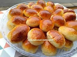 ميني بورغر هش روعة In 2020 Food Food Crafts Pretzel Bites