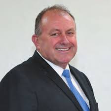 Kerry Horner's Instagram, Twitter & Facebook