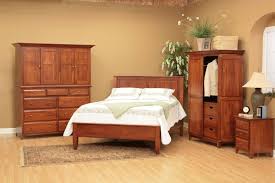 Modern Shaker Style Modern Twists Injected Onto Pure Shaker Style Still It Must Have Th Oak Bedroom Furniture Wood Bedroom Furniture Sets Wood Bedroom Sets