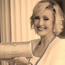 Lana Marks's Instagram, Twitter & Facebook