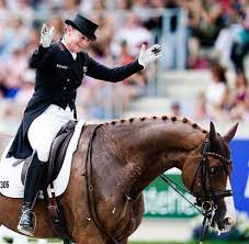 Isabell werth sichert sich gleich zwei siege es geht in kronberg an diesem wochenende um nicht weniger als die olympiaqualifikation. Chio Isabell Werth Zum 50 Menschen Sind Anstrengender Als Pferde Welt