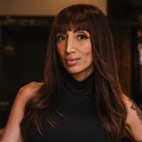 Ashlee Mcdonald's Instagram, Twitter & Facebook