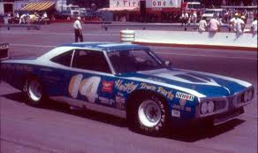 Pin By Aaron Robinson On Vintage Nascar Nascar Race Cars Stock Car Racing Stock Car