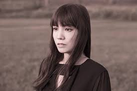 ゲスト 佐々木恵梨 eri sasaki 1989年6月13日生まれ福岡県出身 o型幼い頃からクラシックバイオリンを習い 京都大学総合人間学部入学後 軽音サークルに加入し ボーカル ソングライティング活動をスタート 卒業後はsony music publishingの ミュージカル映画