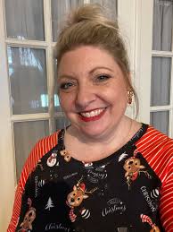 When does Forest Lawn Glendale replace the cross?