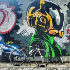 Deja Vu Bisiklet Roadbiking Justbikeit Vscocycling Workout Bicycle Cycling Velo Daftpunk Urbanart Bicicleta In 2020 Bicycle Cycling Photos Bike Life