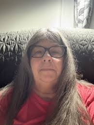 What supplies are needed for resin beginners?