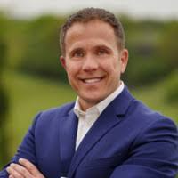 Dave Ashman's Instagram, Twitter & Facebook