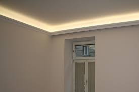 Weil wir nicht die fans von hängenden lampen sind, haben wir die decke abgehängt. Lichtvouten Profile Dbkl 82 Pr Fur Indirekte Led Beleuchtung Decke Bendu