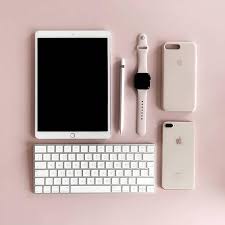 Pin By Gokhan Ertas On Diamond Cross Pendants In 2020 Iphone Glass Apple Phone Case Apple Accessories