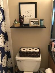 So is most of in gilles mendel's manhattan apartment, the bath's vanity is granite and the black towels are by calvin. Cute Apartment Bathroom Decor Guest Bathroom Small Simple Bathroom Renovation Bathroom Remodel Small Diy