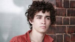 Robert sheehan is an irish actor. Misfits Robert Sheehan Cultbox