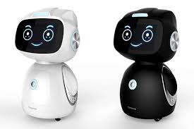 Amazon Alexa Is Now A Small Home Robot Thanks To Omate Robot Cute Robot Cool Robots
