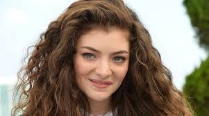 Lorde is a singer/songwriter who became an international crossover hit in 2013 with her debut studio album, pure heroine. Royals Singer Lorde Believes She Is An Underdog In The Music Industry Entertainment News The Indian Express