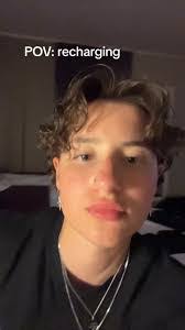 Vanessa Hyde's Instagram, Twitter & Facebook