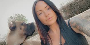 Today is my brithday 🐈🎂 hope I get some love here🥴🥹