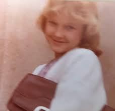 ALLEN), Gwendolyn Susie "Sue" Humbert c/o 1983 : November 17, 2000. Susie  grew up and attended school in Phoenix and Reno. As a young person, she  attended the Church of Jesus Christ