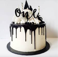 Birthday Black And White Drip Cake Pin By Kendall Lane On Decorate It Birthday Drip Cake White Birthday Cakes Drip Cakes