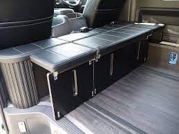 ハイエース200系ワゴン オットマンタイプ 後ろ向きシート 横向き規制対応モデル fd box6 toyota hiace キャラバン 内装 ハイエース キャンピングカー