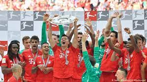 Последние твиты от fc bayern(@fcbayern). Myunhenskaya Bavariya Reshila Ne Brat Bmw V Sponsory Novosti Iz Germanii O Germanii Dw 19 05 2019