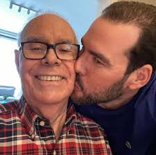 Víctor Gómez Casanova (@VGomezCasanova)