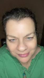 Lori Tonkin's Instagram, Twitter & Facebook