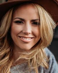 Leigh Brunner's Instagram, Twitter & Facebook