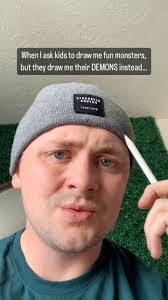 Easton Fielding's Instagram, Twitter & Facebook